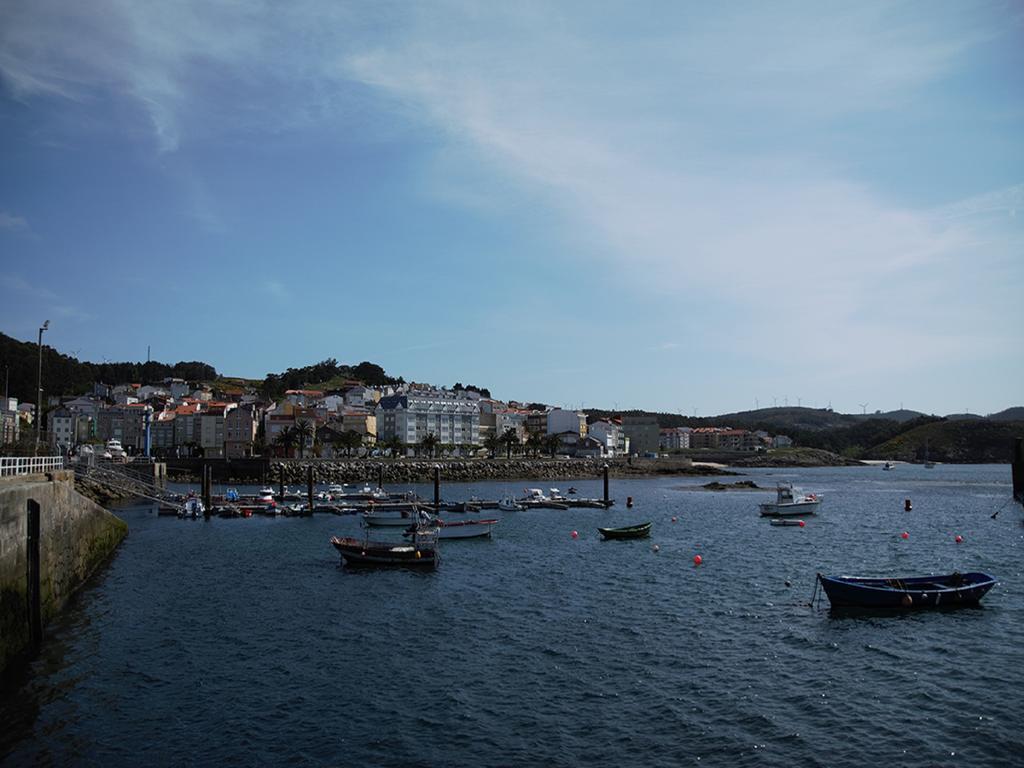 Apartamentos Turisticos Playa De Osmo Corme ภายนอก รูปภาพ