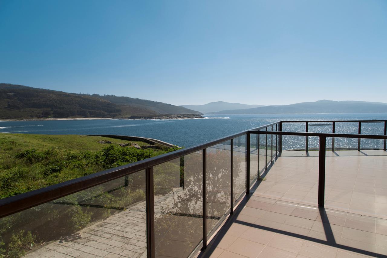 Apartamentos Turisticos Playa De Osmo Corme ภายนอก รูปภาพ