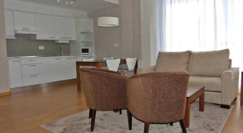 Apartamentos Turisticos Playa De Osmo Corme ภายนอก รูปภาพ