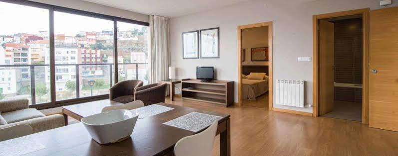 Apartamentos Turisticos Playa De Osmo Corme ภายนอก รูปภาพ
